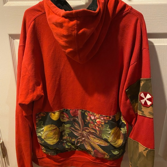 Customized Maryland University Terrapins hoodie - Picture 4 of 5